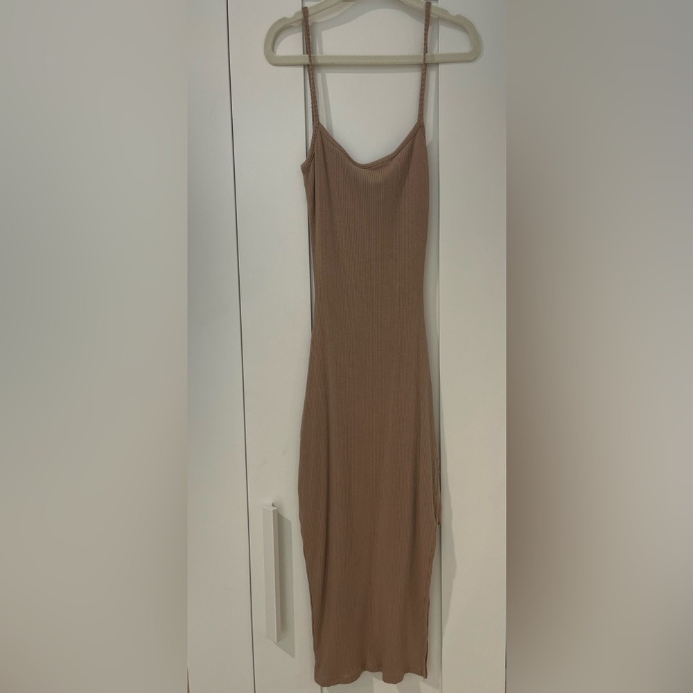 Sleeveless Ribbed Maxi Dress